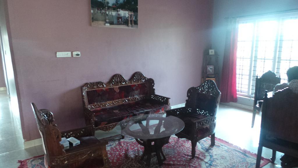 Golf View Cottages Madikeri Esterno foto